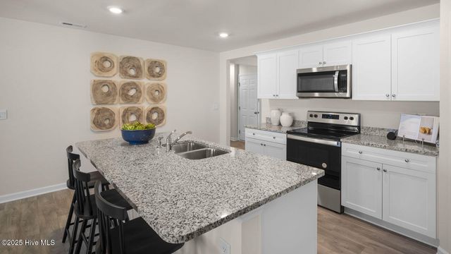 4805 Martha Wynd Way, Farmville, NC 27828