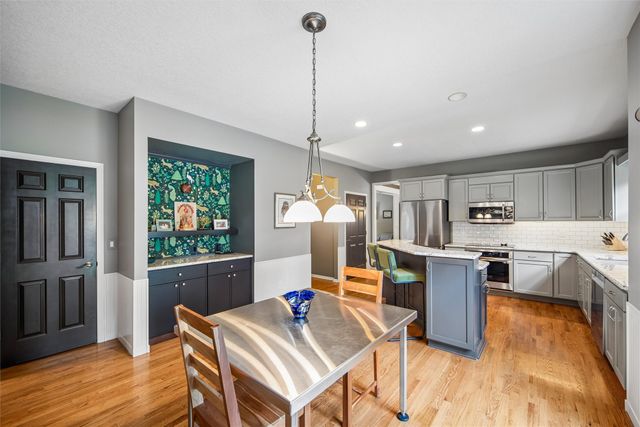 8110 Chambery Boulevard, Johnston, IA 50131