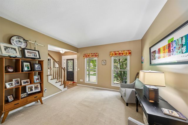8110 Chambery Boulevard, Johnston, IA 50131