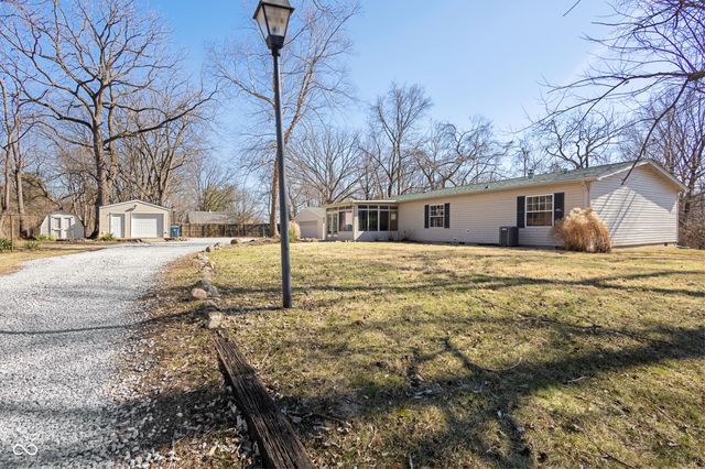 4520 Superior Road, Indianapolis, IN 46221