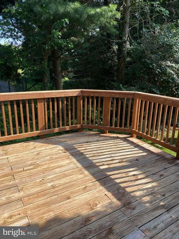 9006 PICKWICK VILLAGE TER, Silver Spring, MD 20901