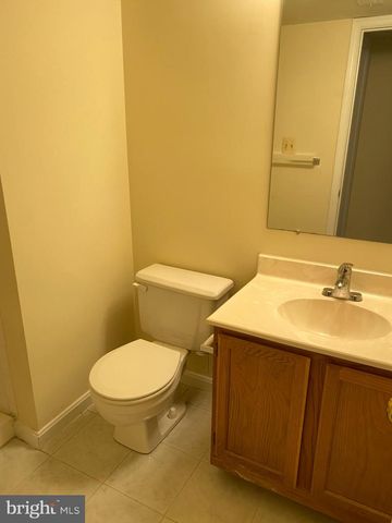 9006 PICKWICK VILLAGE TER, Silver Spring, MD 20901