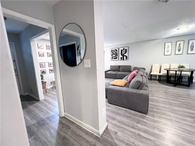 843 Ray Drive NW, Conyers, GA 30012