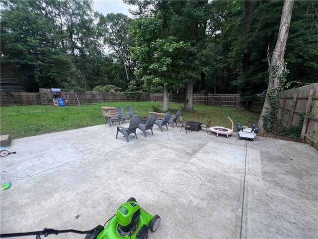 843 Ray Drive NW, Conyers, GA 30012