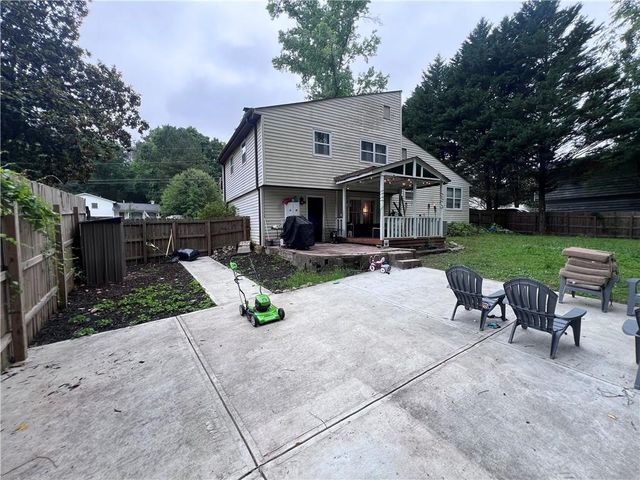 843 Ray Drive NW, Conyers, GA 30012