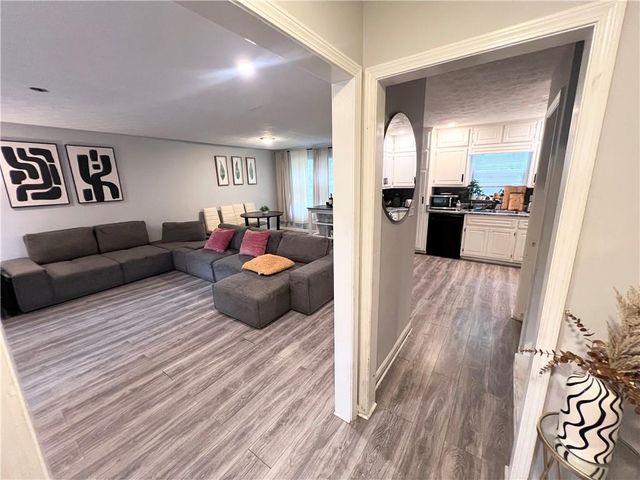 843 Ray Drive NW, Conyers, GA 30012