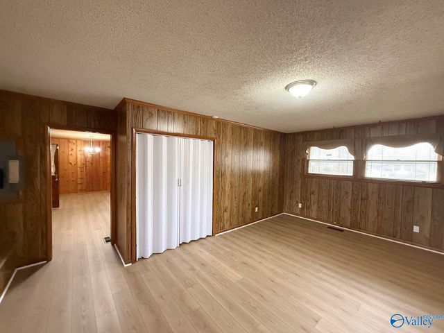 2106 Sullivan Road, Huntsville, AL 35810