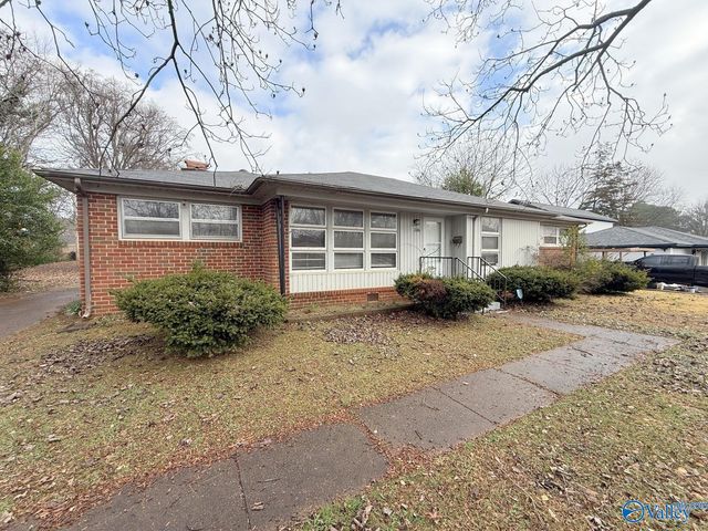 2106 Sullivan Road, Huntsville, AL 35810