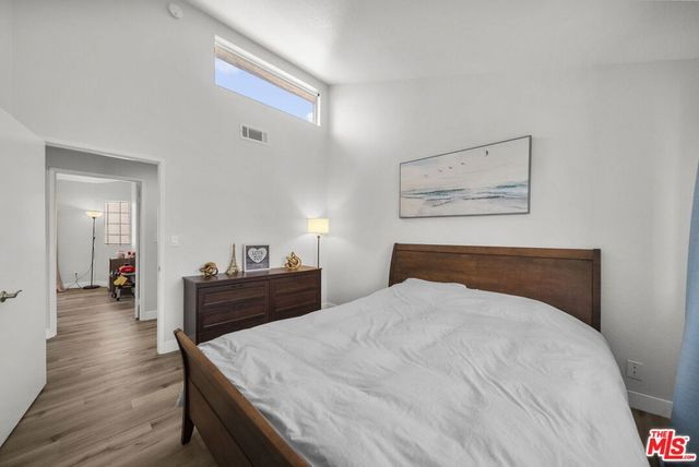 7658 Topanga Canyon Boulevard 113, Canoga Park, CA 91304