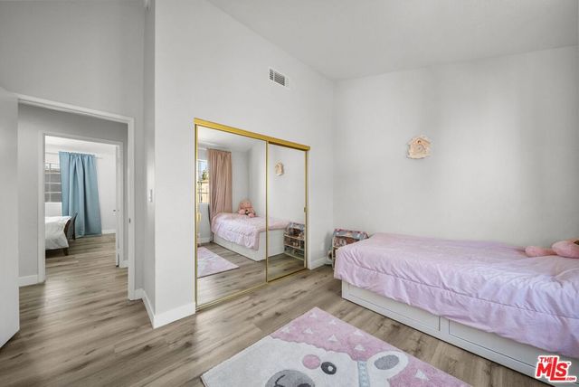 7658 Topanga Canyon Boulevard 113, Canoga Park, CA 91304