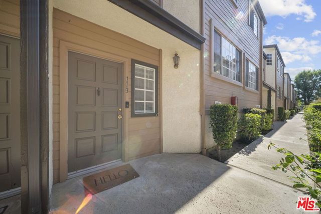 7658 Topanga Canyon Boulevard 113, Canoga Park, CA 91304