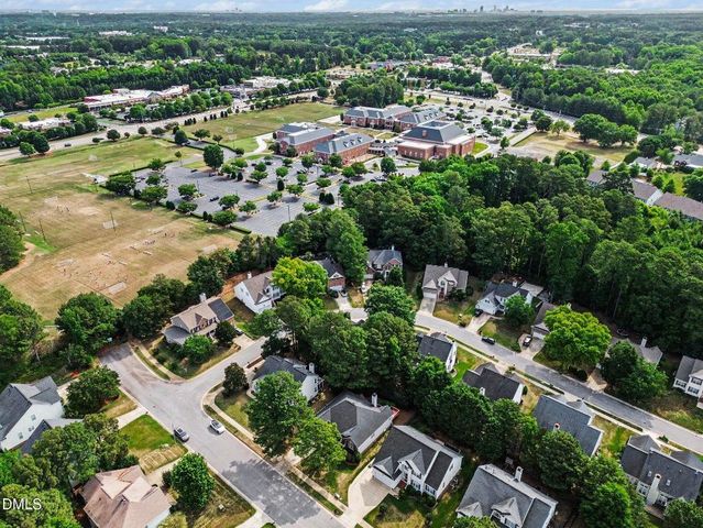 404 Ravenstone Drive, Cary, NC 27518