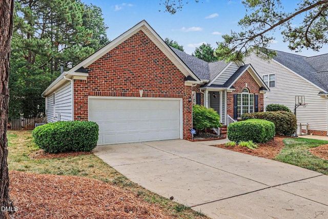 404 Ravenstone Drive, Cary, NC 27518
