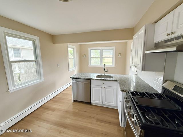 3202 Herbertsville Road, Point Pleasant, NJ 08742