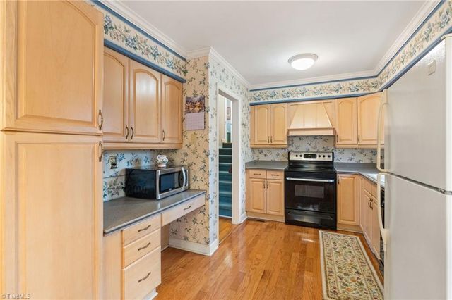 2703 Tillbrook Place, Greensboro, NC 27408