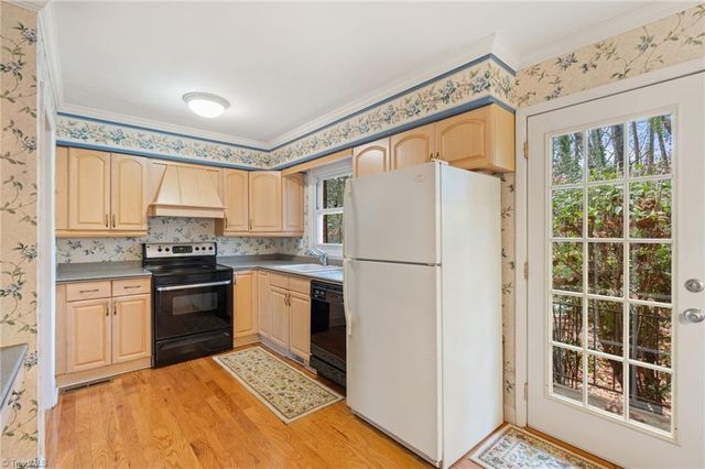 2703 Tillbrook Place, Greensboro, NC 27408