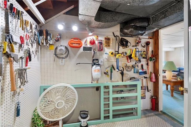 2703 Tillbrook Place, Greensboro, NC 27408