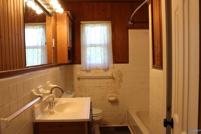 533 County Road 645, Hanceville, AL 35077