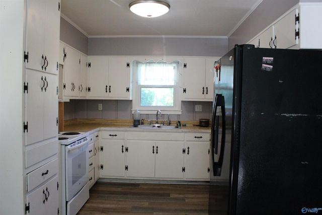 533 County Road 645, Hanceville, AL 35077