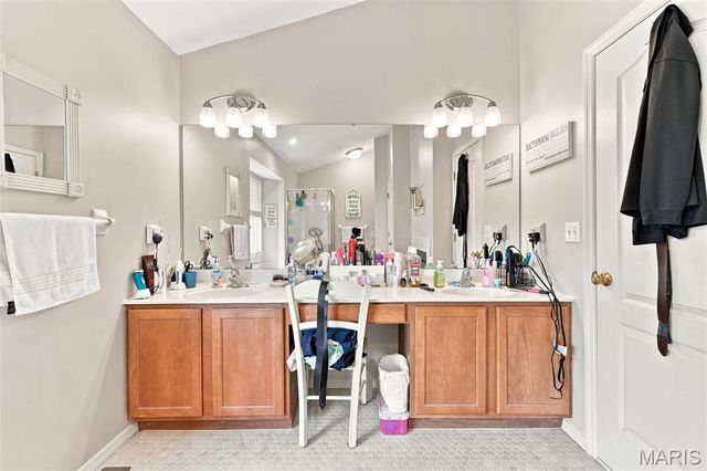 5576 Kellridge Lane, Unincorporated, MO 63128