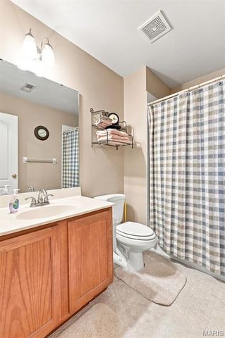 5576 Kellridge Lane, Unincorporated, MO 63128