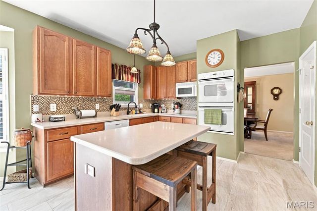 5576 Kellridge Lane, Unincorporated, MO 63128