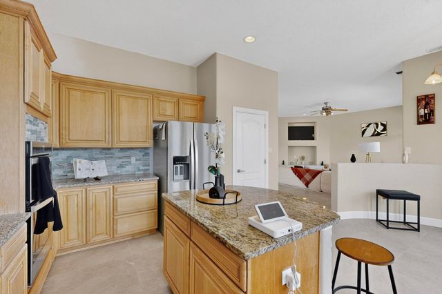 5916 S SANDIA Court NE, Rio Rancho, NM 87144