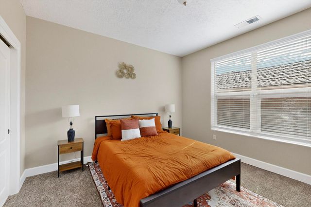 5916 S SANDIA Court NE, Rio Rancho, NM 87144