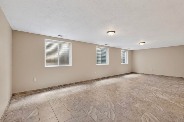 5916 S SANDIA Court NE, Rio Rancho, NM 87144