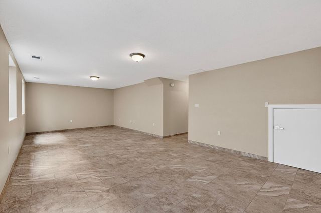 5916 S SANDIA Court NE, Rio Rancho, NM 87144