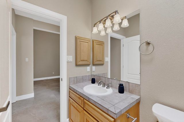 5916 S SANDIA Court NE, Rio Rancho, NM 87144