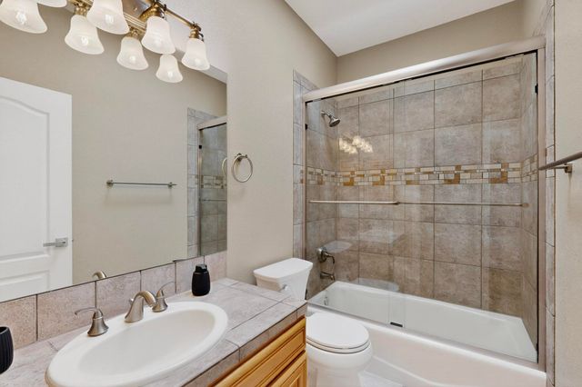 5916 S SANDIA Court NE, Rio Rancho, NM 87144