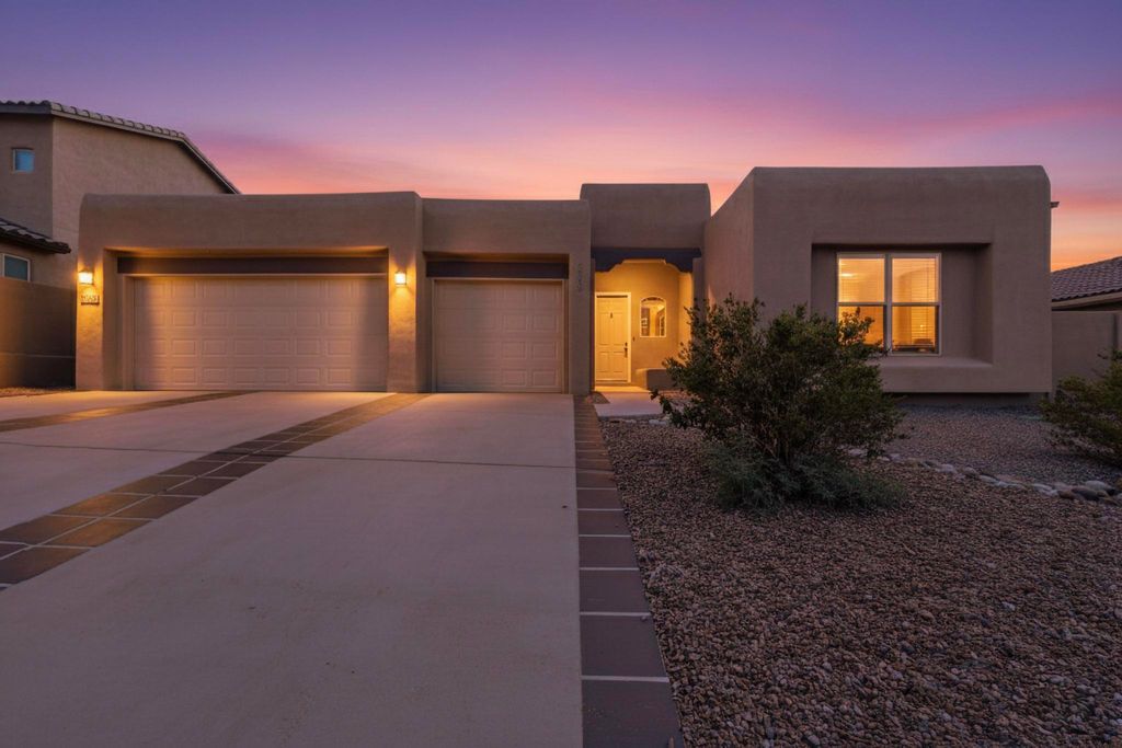 5916 S SANDIA Court NE, Rio Rancho, NM 87144