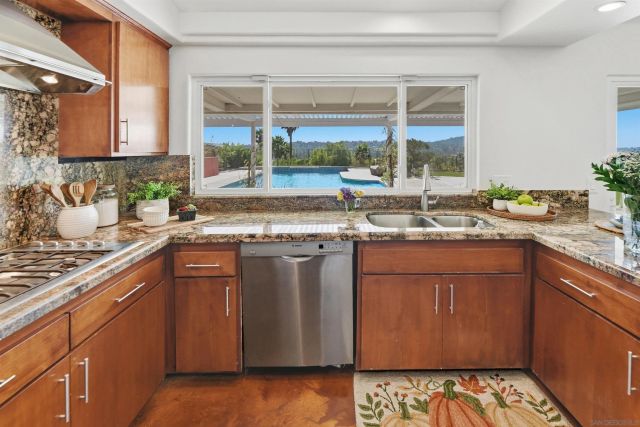 17233 Cloudcroft Drive, Poway, CA 92064