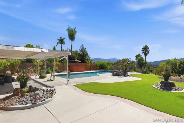 17233 Cloudcroft Drive, Poway, CA 92064