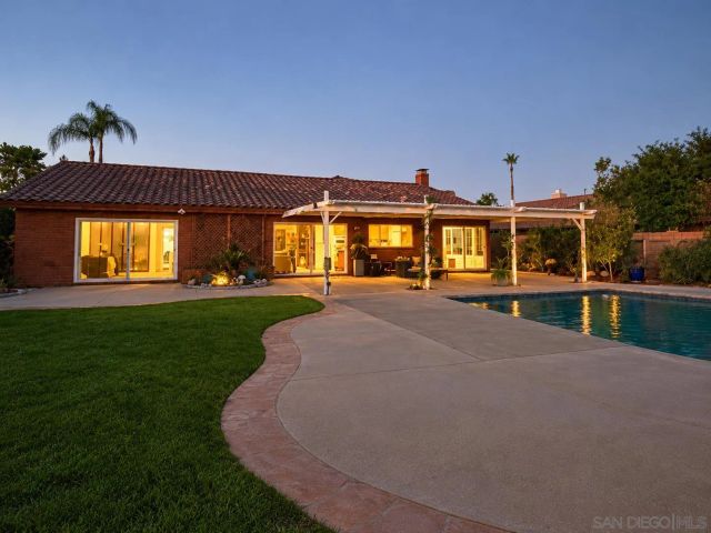 17233 Cloudcroft Drive, Poway, CA 92064