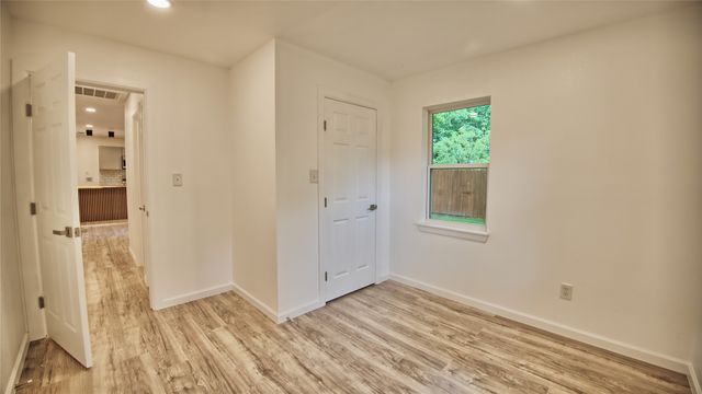 103 Phillips Street, St Jo, TX 76265