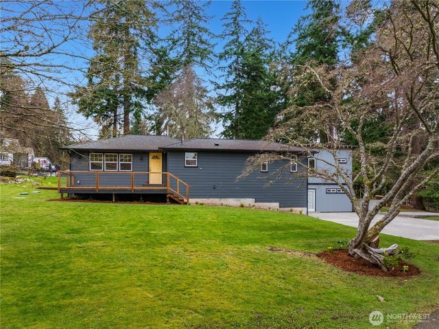 11009 Asta Lane SW, Vashon, WA 98070