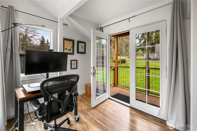 11009 Asta Lane SW, Vashon, WA 98070