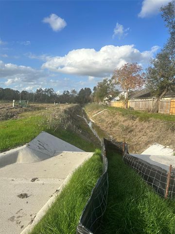 2407 Beverlywood Drive, Missouri City, TX 77489