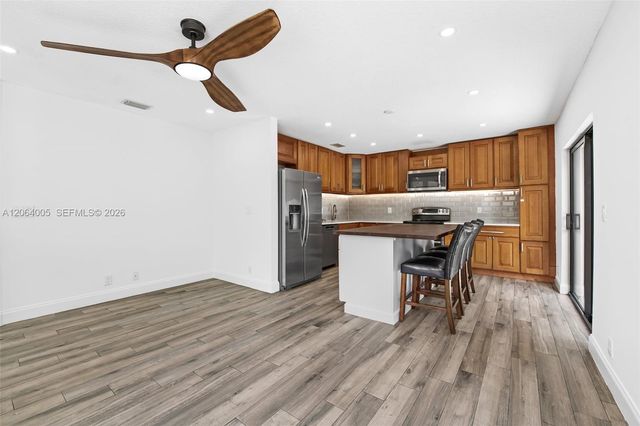 11293 Rhapsody Rd, Cooper City, FL 33026