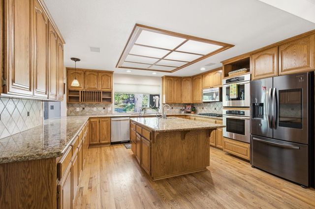 1080 Squirrel Creek Pl, Auburn, CA 95602