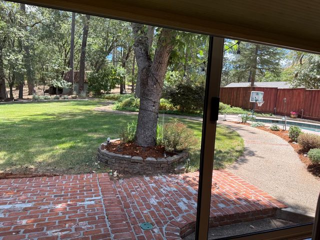 1080 Squirrel Creek Pl, Auburn, CA 95602