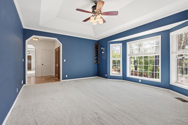 1080 Squirrel Creek Pl, Auburn, CA 95602