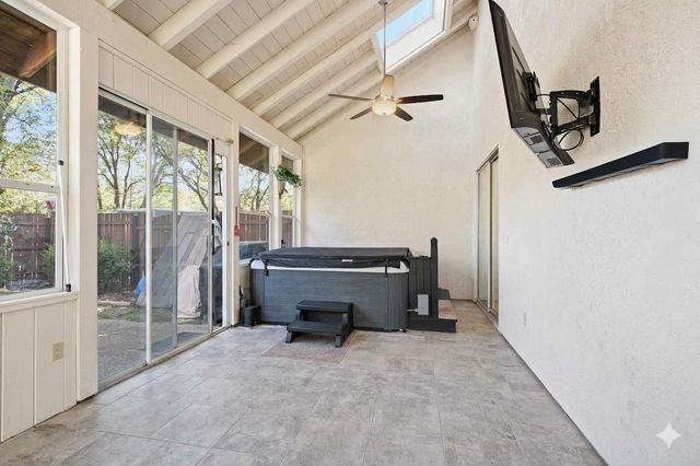 1080 Squirrel Creek Pl, Auburn, CA 95602