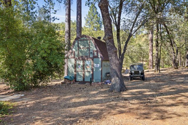 1080 Squirrel Creek Pl, Auburn, CA 95602