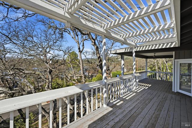 19246 N Shore Ct, Hidden Valley Lake, CA 95467