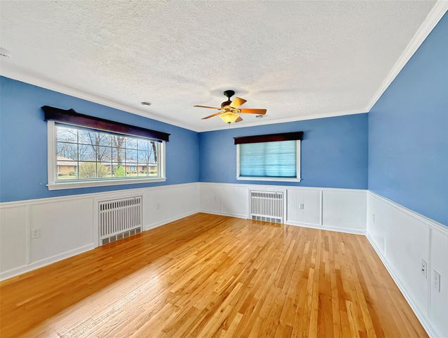 520 SHAWNEE Drive, Erie, PA 16505