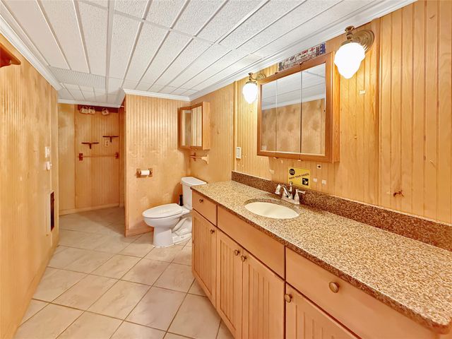 520 SHAWNEE Drive, Erie, PA 16505