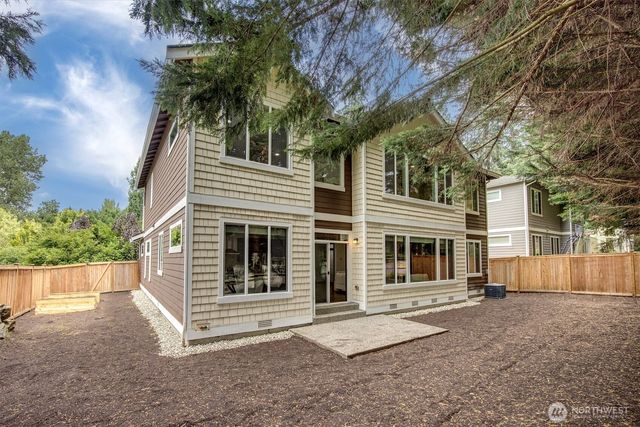 10125 NE 147th Street, Bothell, WA 98011
